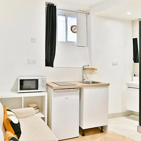 Appartamento Small Air-conditioned - Pereire Parigi